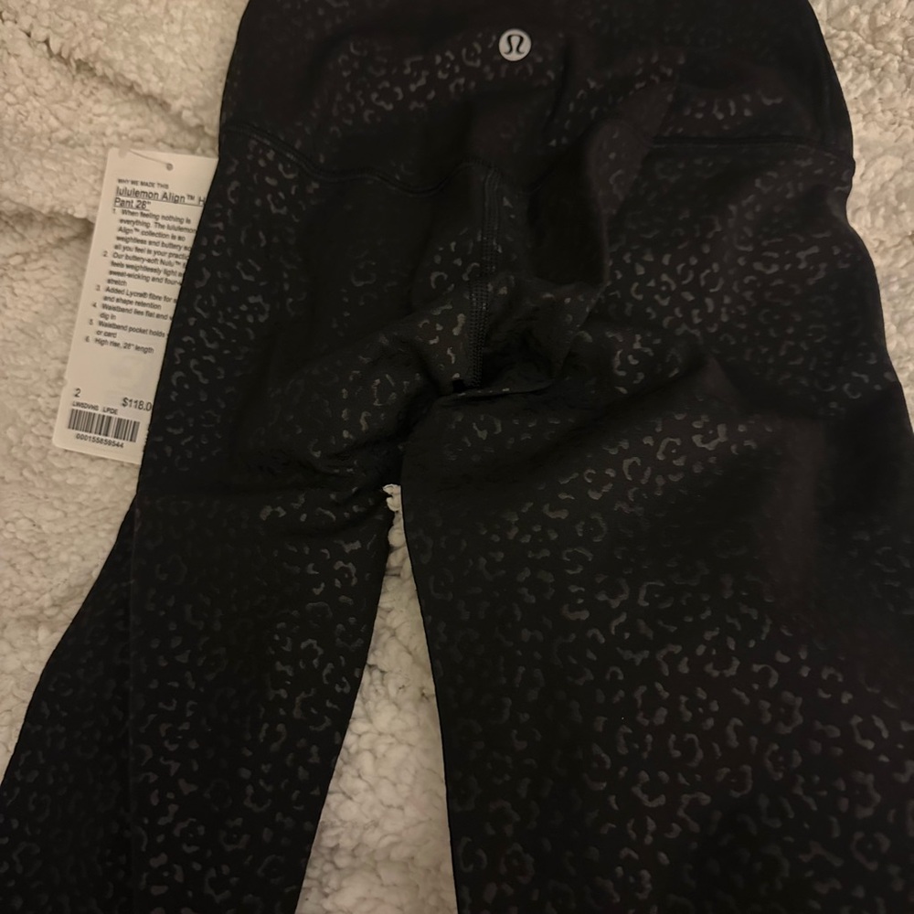 Lululemon Athletica Black Leopard Print Leggings Align size 2